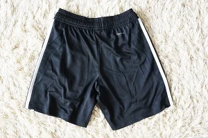 動きやすいズボン